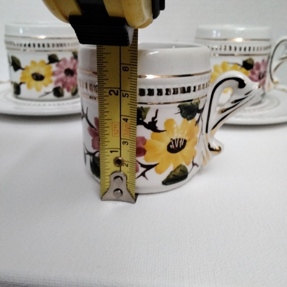 Hand painted expresso cup and saucer set of three made in Portugal - Picture 5 of 7